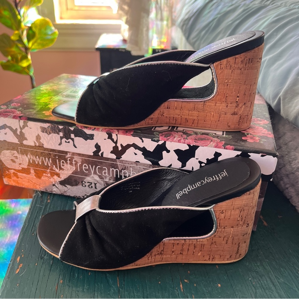 Brand new Jeffrey Campbell art deco heels with cutout